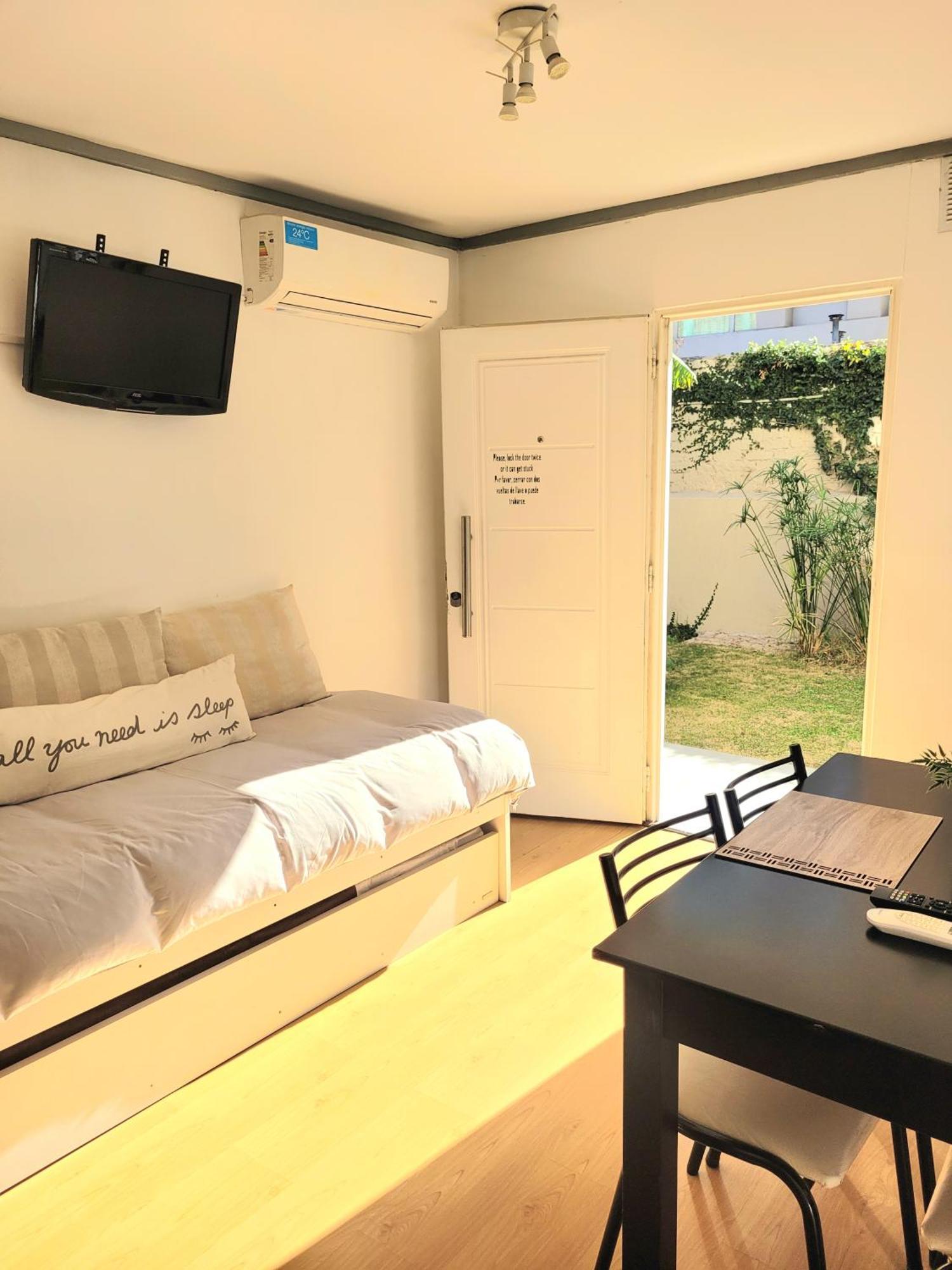 "Casa Amalia Apartamentos" Plaza Italia Y Av Aristides A 50Mts, Lugar Con Jardin Mendoza Zewnętrze zdjęcie